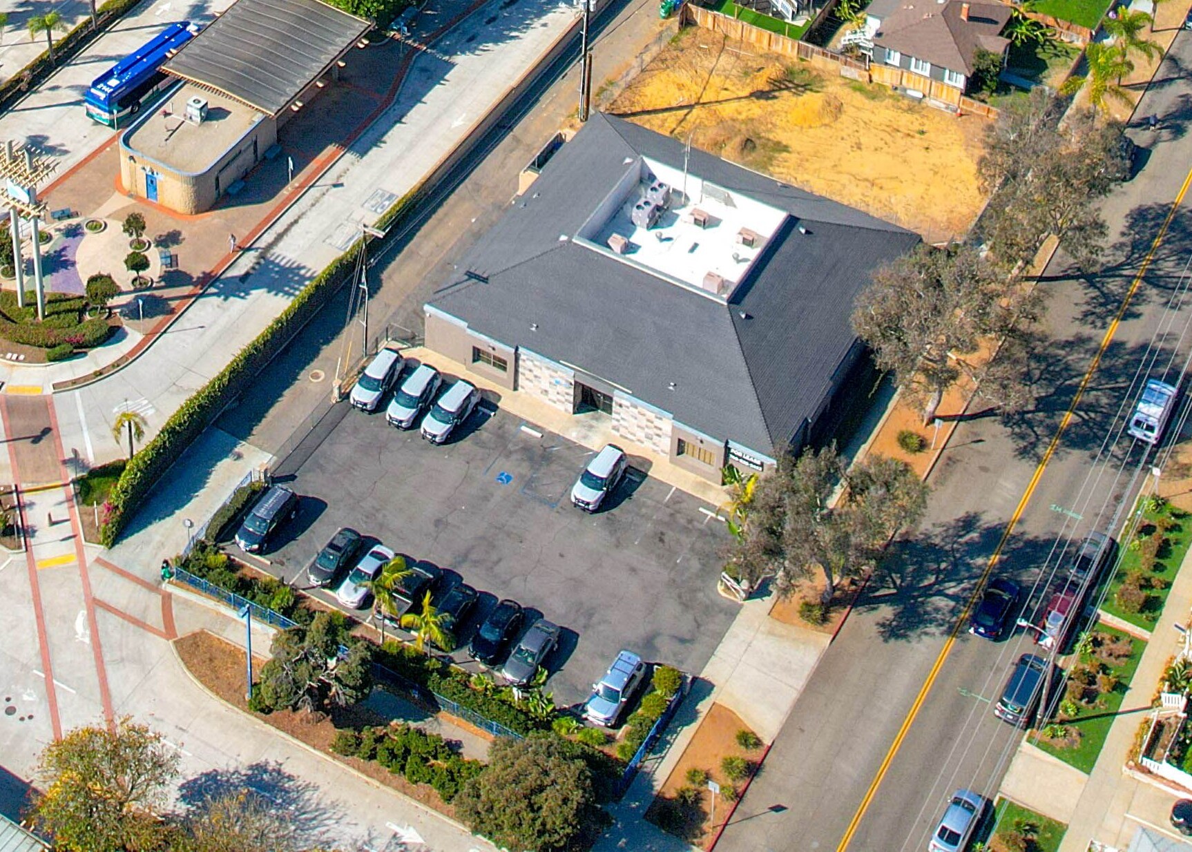 125 S Tremont, Oceanside, CA for lease Building Photo- Image 1 of 10