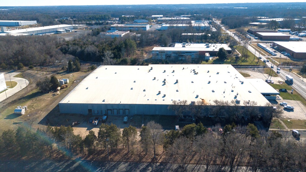 11707 Steele Creek Rd, Charlotte, NC for lease - Building Photo - Image 3 of 8