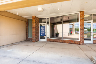 10855 University Ave NE, Blaine, MN for lease Building Photo- Image 2 of 8