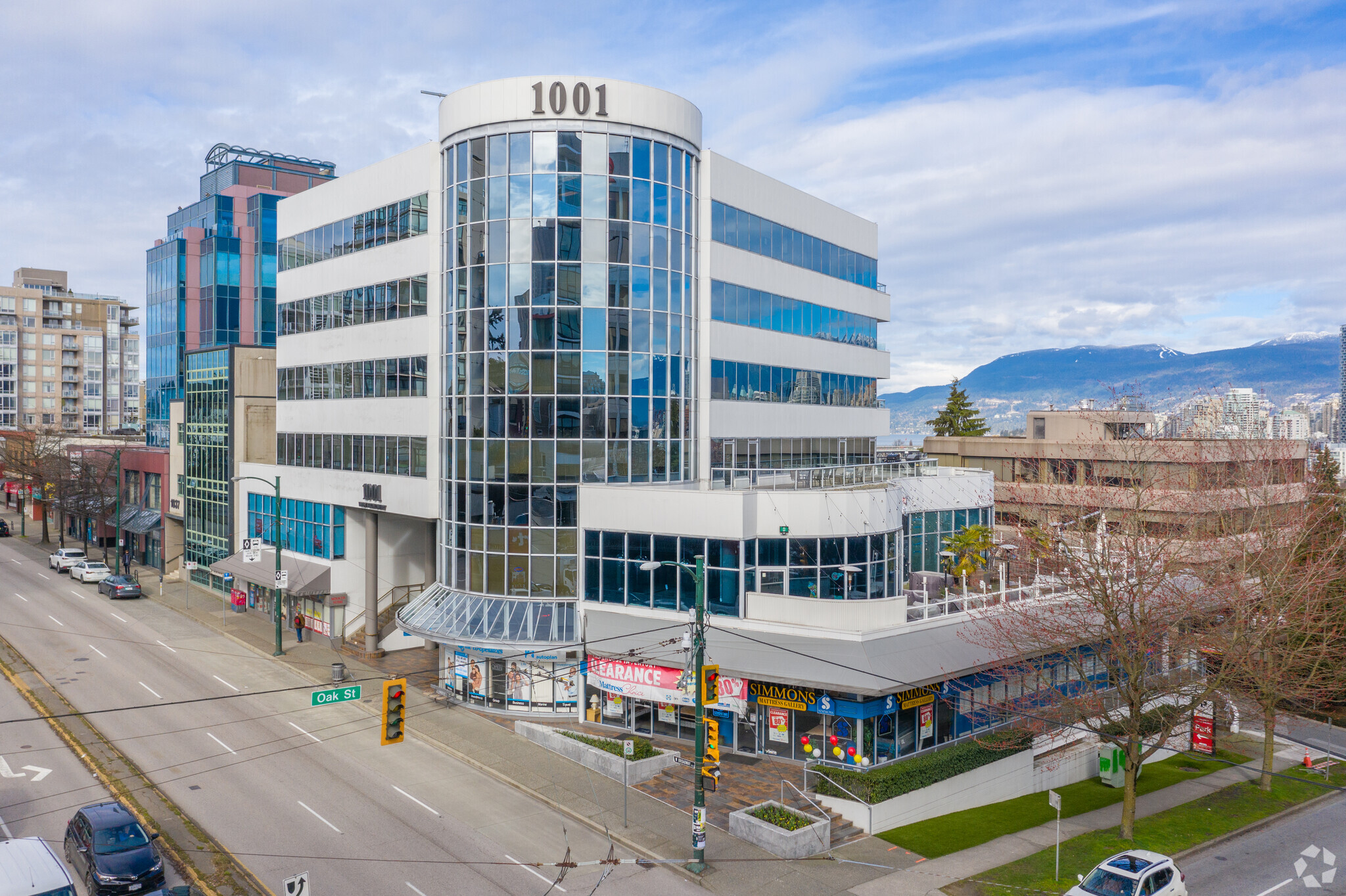 1001 W Broadway, Vancouver, BC for lease Primary Photo- Image 1 of 7