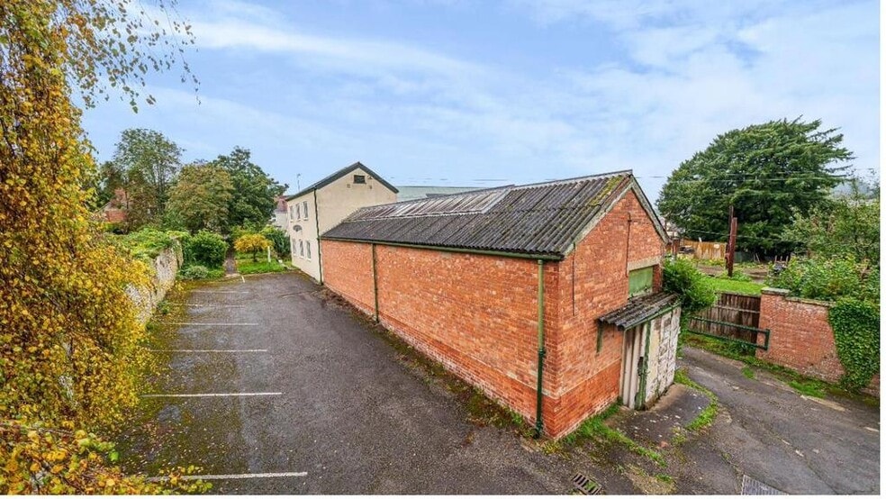 5A Water St, Dursley for sale - Building Photo - Image 1 of 1