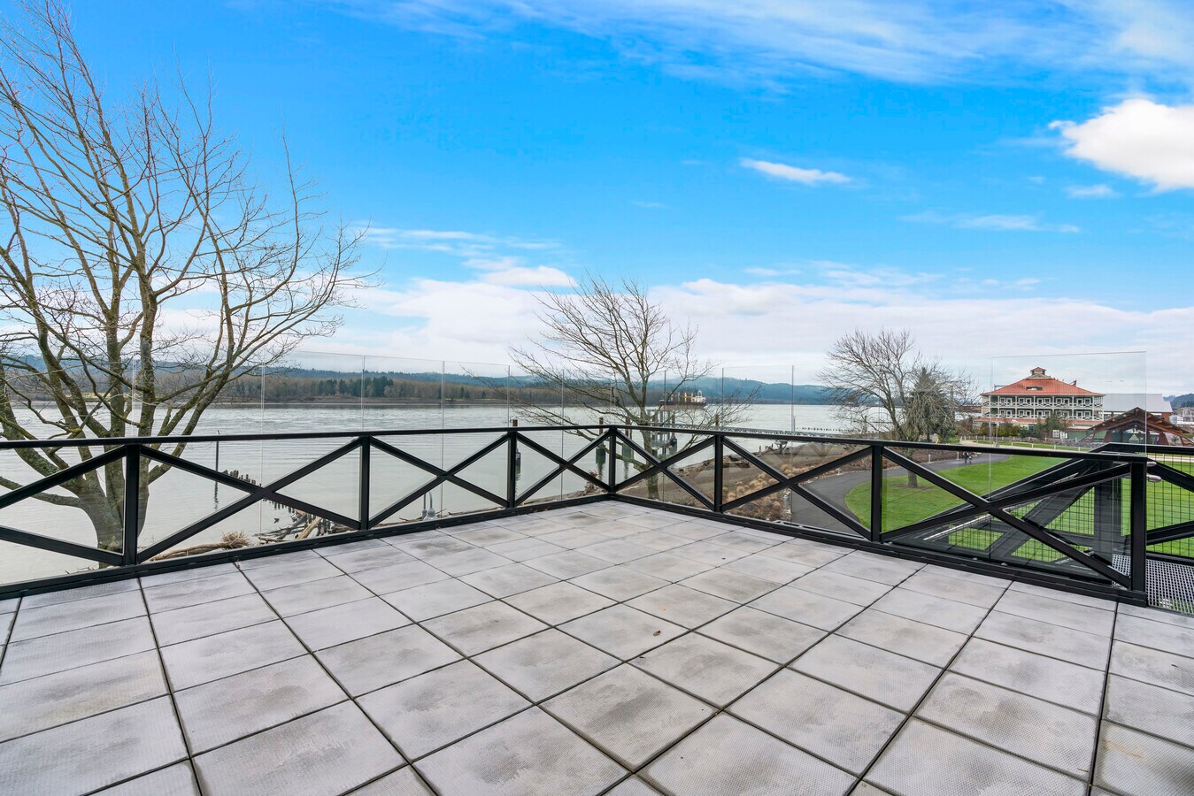 View Photo