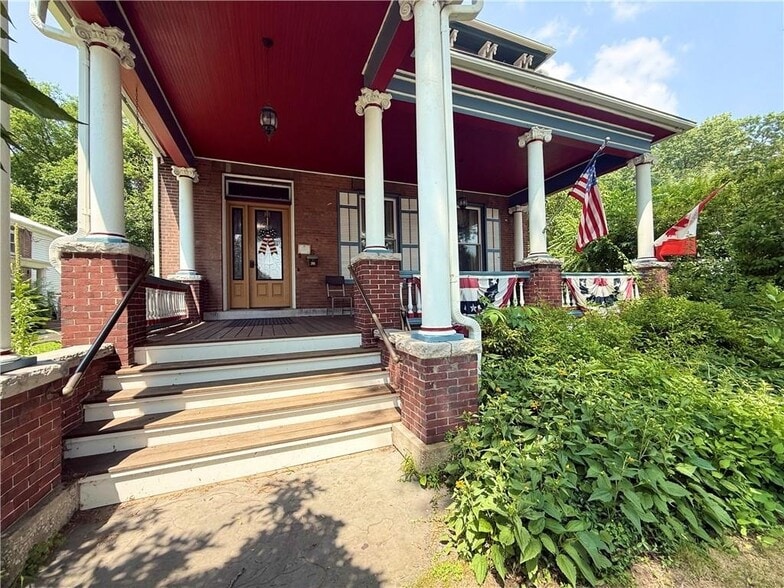 36 W Main St, Waterloo Township, NY for sale - Building Photo - Image 3 of 9