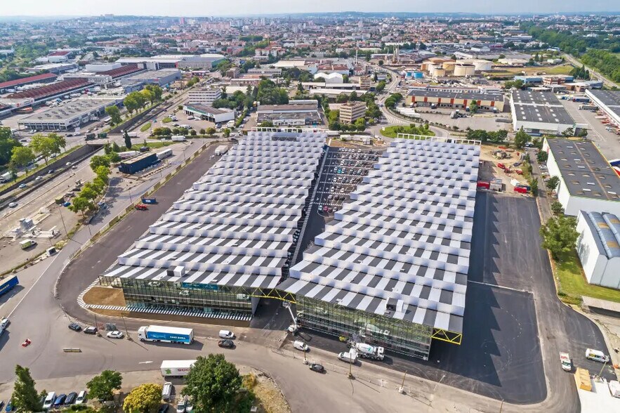 6 Avenue De Fondeyre, Toulouse for lease - Aerial - Image 3 of 4