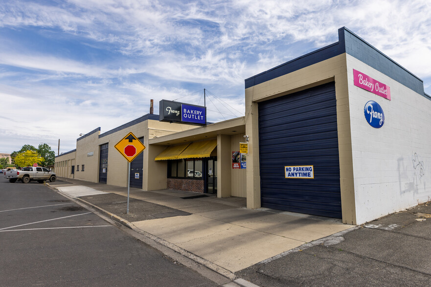 31 N 4th Ave, Yakima, WA for lease - Building Photo - Image 1 of 11