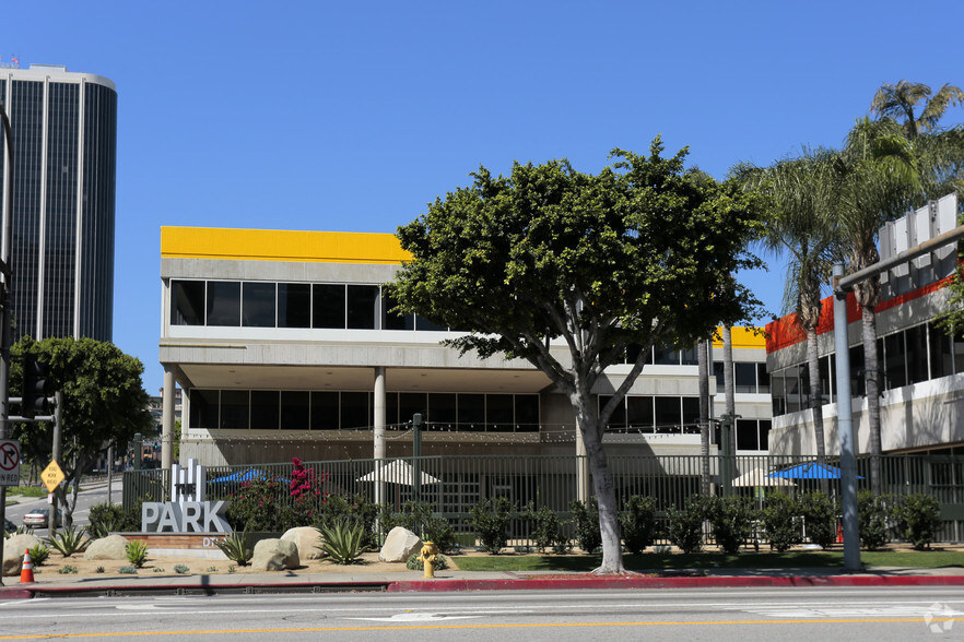 261 S Figueroa St, Los Angeles, CA for lease - Building Photo - Image 3 of 11