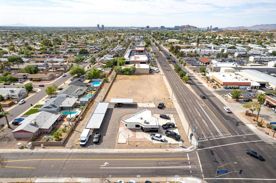 925 N Scottsdale Rd, Scottsdale, AZ for lease - Building Photo - Image 3 of 5