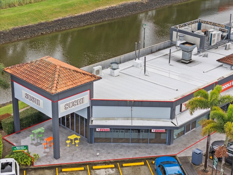 201 Ferry Rd, Southport for lease - Building Photo - Image 2 of 4