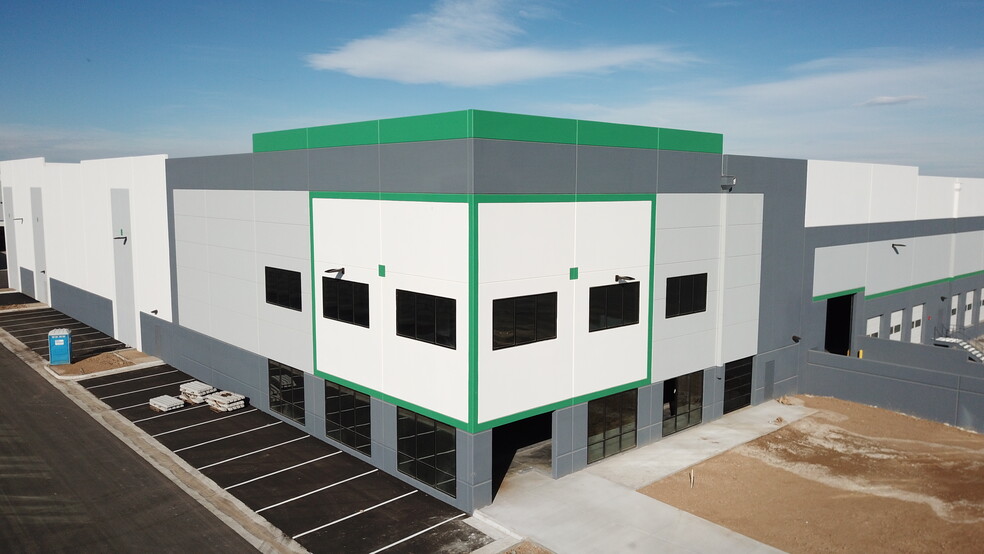 Himalaya Rd & E 32nd Pkwy, Aurora, CO for lease - Building Photo - Image 2 of 4