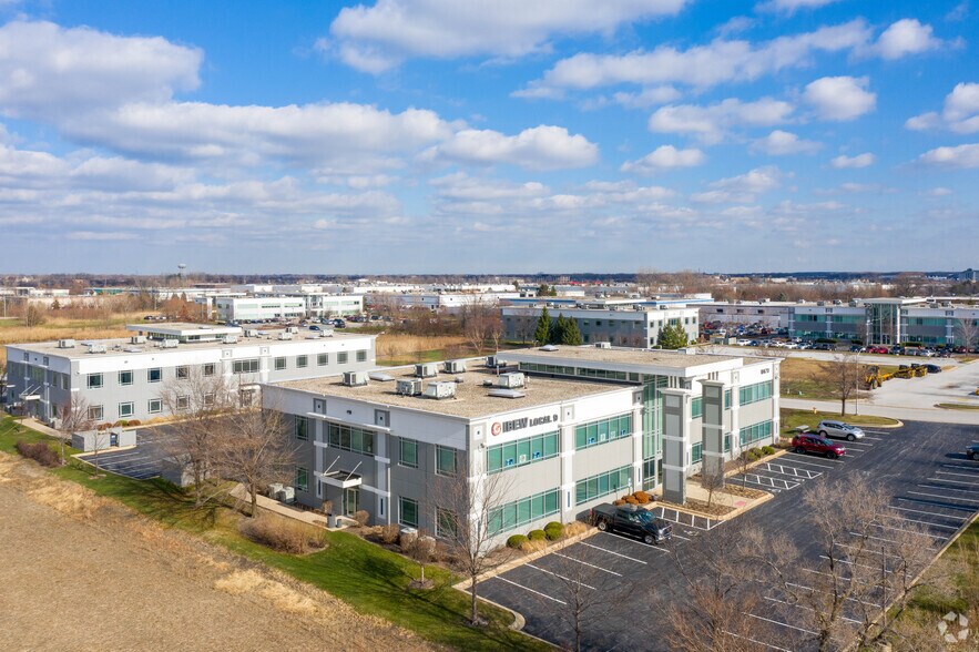 18670 Graphics Dr, Tinley Park, IL for sale - Building Photo - Image 3 of 5