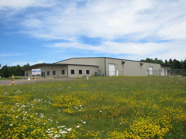 1010 Kelsi Ln, Park Falls, WI for sale - Building Photo - Image 1 of 1