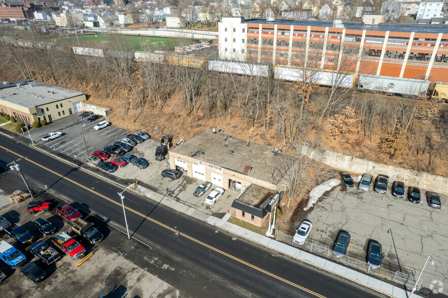 18 Canterbury St, Worcester, MA for sale - Aerial - Image 3 of 5