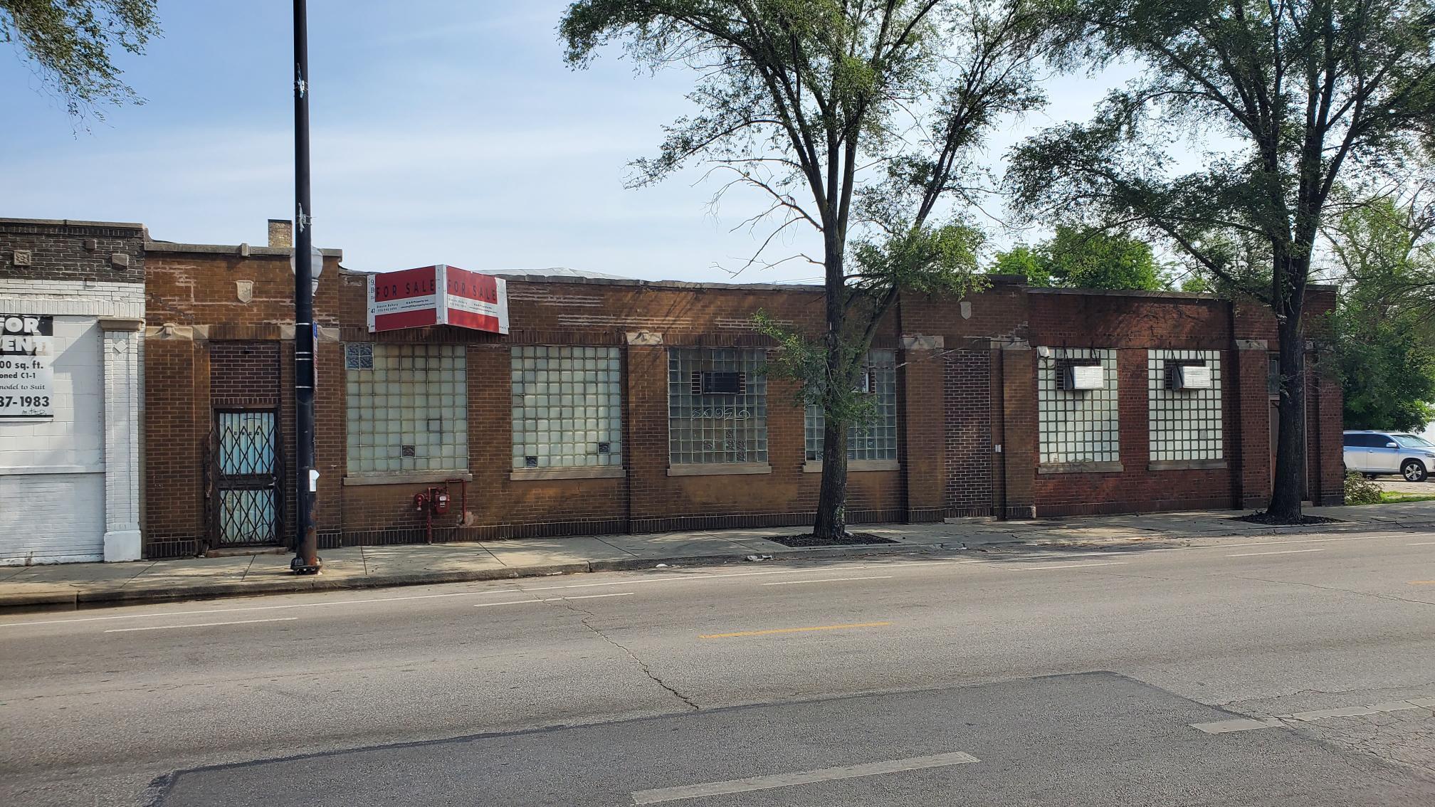 4704 Armitage Ave, Chicago, IL for sale Building Photo- Image 1 of 1