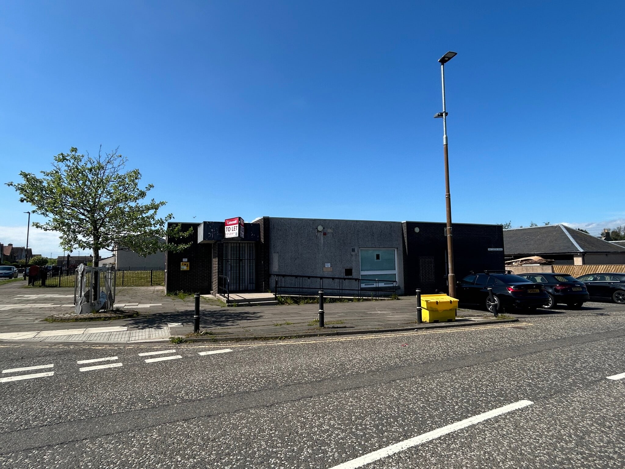 30 Old Liston Rd, Newbridge for lease Building Photo- Image 1 of 2