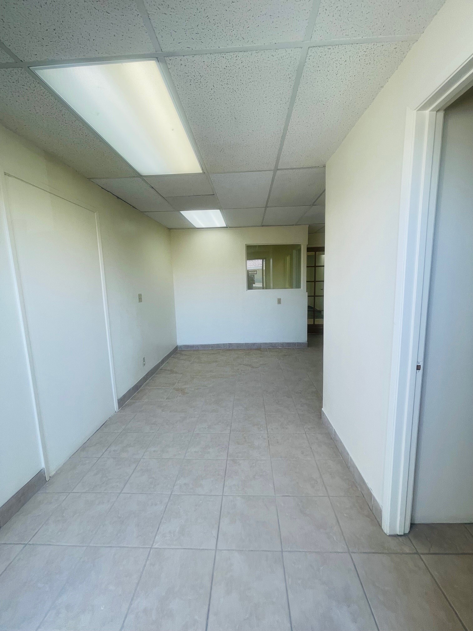 34400 Date Palm Dr, Cathedral City, CA for lease Building Photo- Image 1 of 13