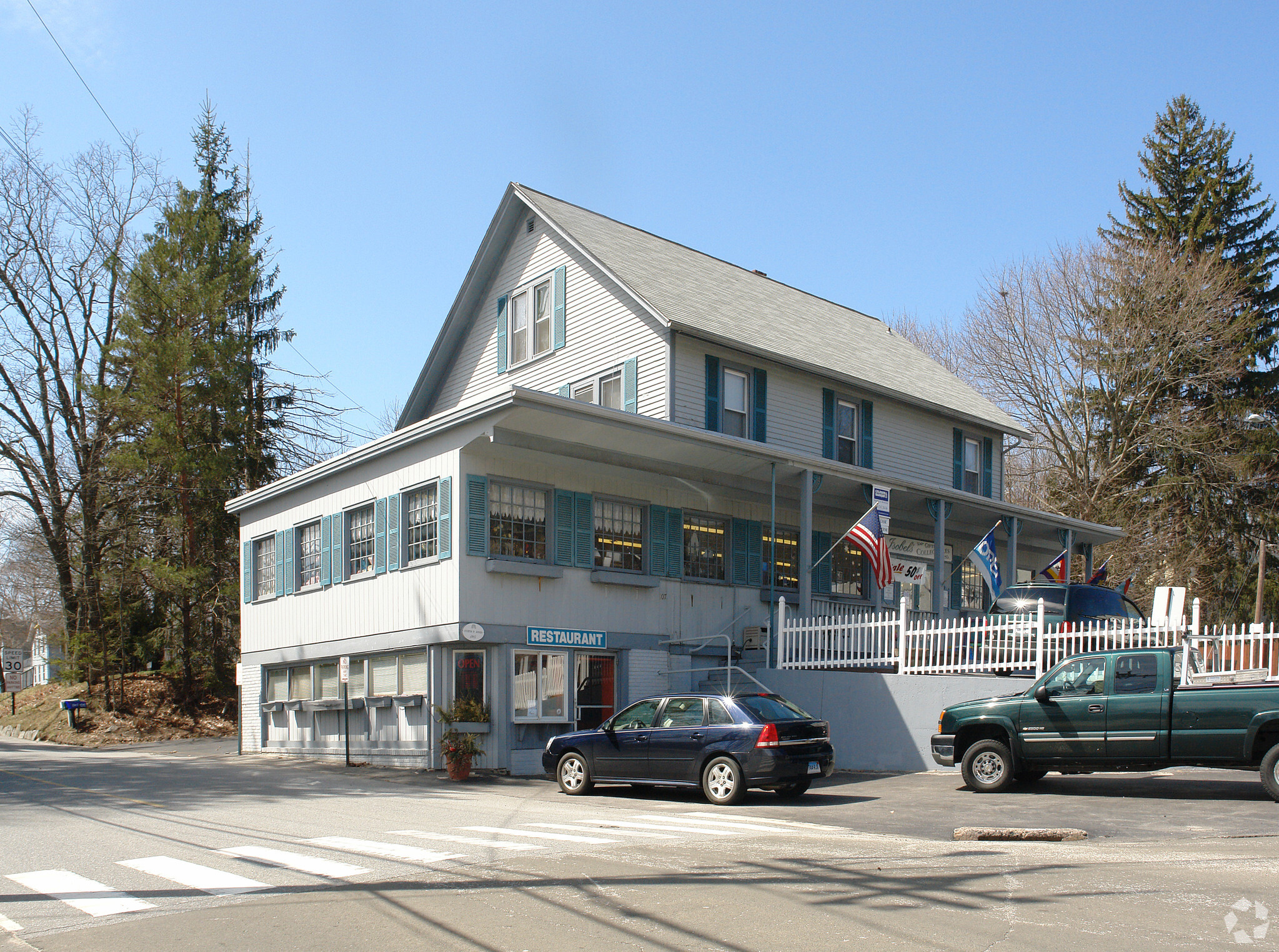 107 Main St, Ivoryton, CT for sale Primary Photo- Image 1 of 36