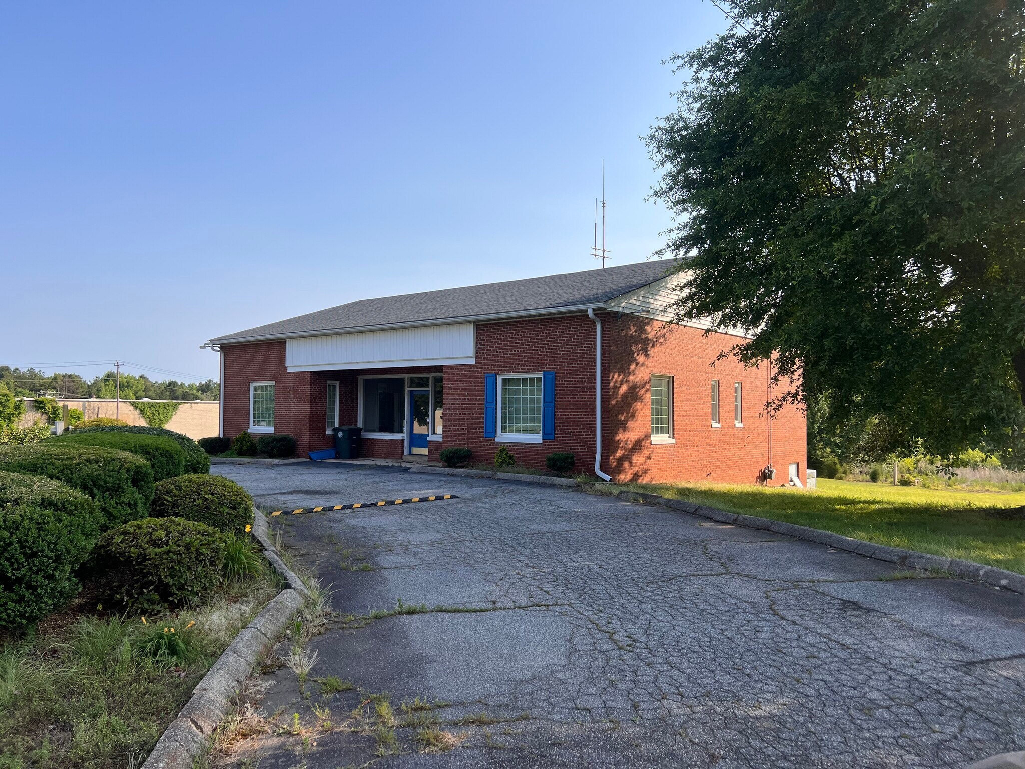 1525 Jake Alexander Blvd S, Salisbury, NC for lease Primary Photo- Image 1 of 2