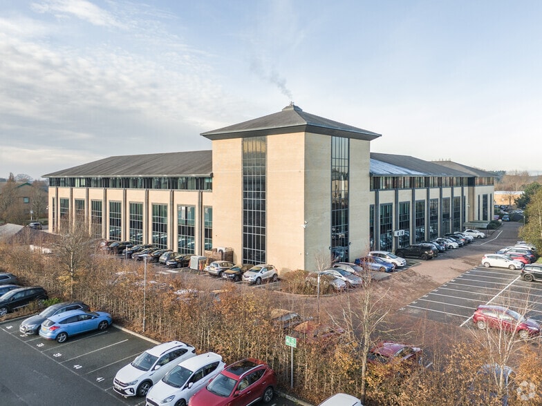 1110 The Sq, Brockworth for sale - Primary Photo - Image 1 of 1