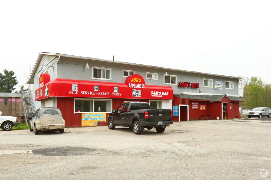 17400 Savage Rd, Belleville, MI 48111