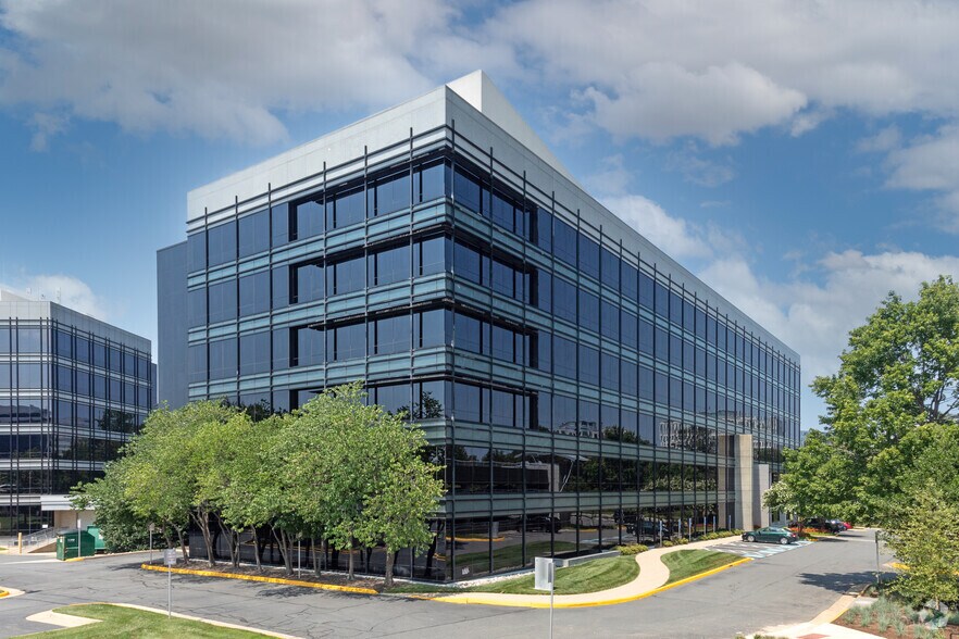 2121 Cooperative Way, Herndon, VA 20171 Office for Lease