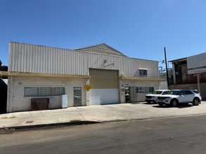 18555 Eddy St, Northridge, CA for lease Interior Photo- Image 1 of 5