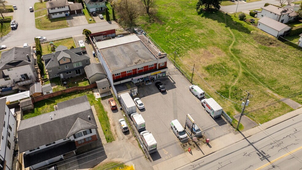 32354 Marshall Rd, Abbotsford, BC for sale - Aerial - Image 3 of 35