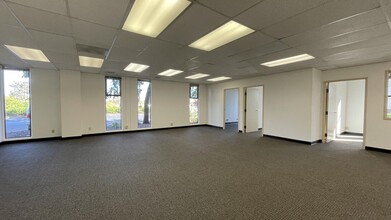 1650 S Amphlett Blvd, San Mateo, CA for lease Interior Photo- Image 2 of 4