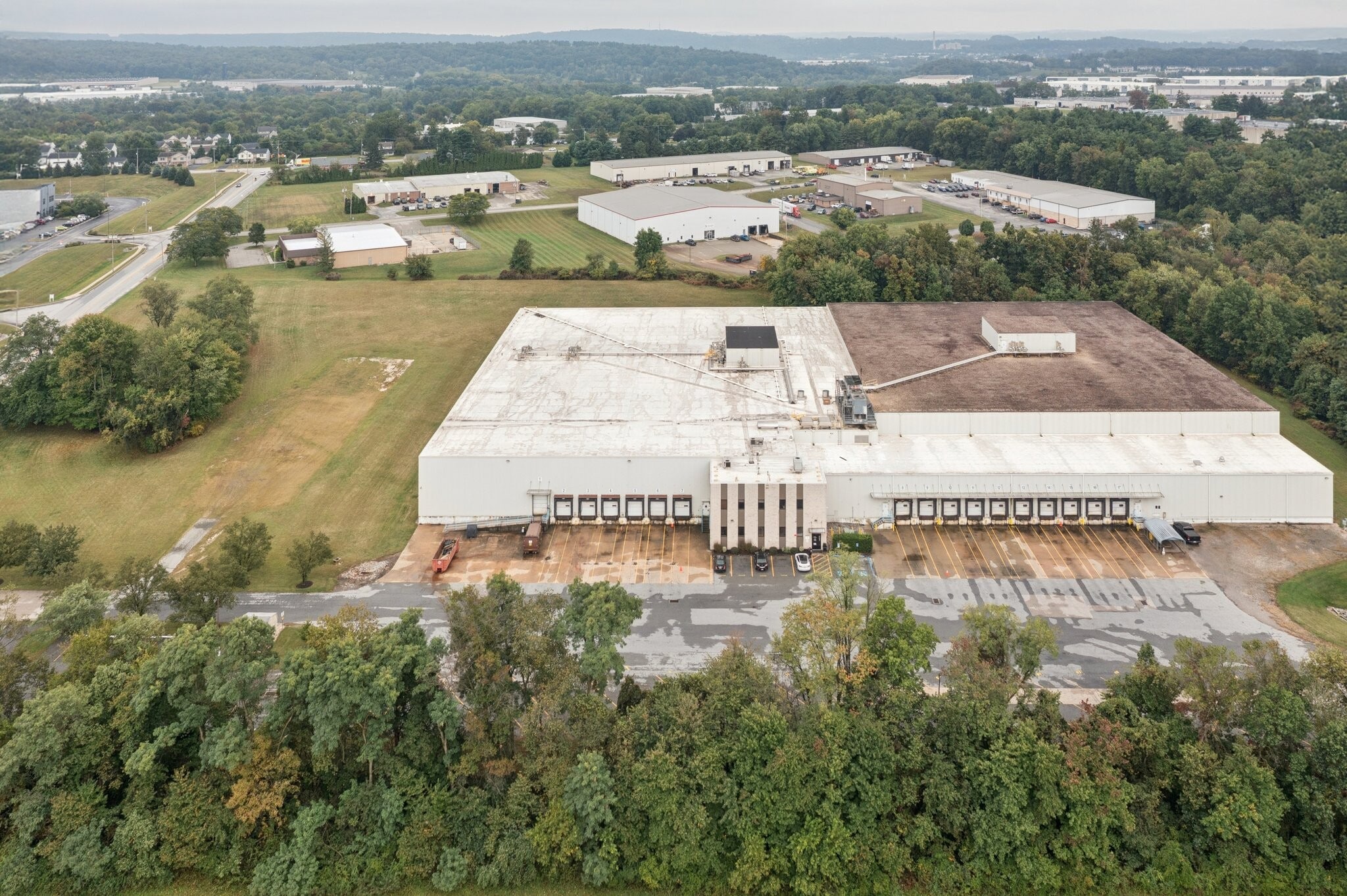 380 Willow Springs Ln, York, PA for lease Aerial- Image 1 of 14