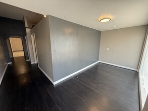 4017-4029 W Burbank Blvd, Burbank, CA for lease Interior Photo- Image 2 of 10