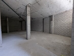 Calle de María de las Mercedes de Borbón, 112, Madrid, Madrid for lease Interior Photo- Image 2 of 10