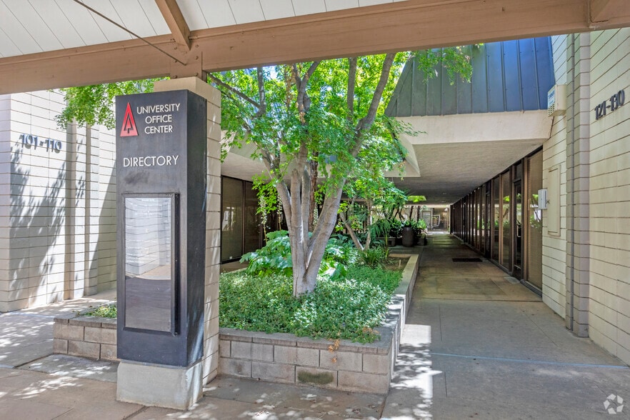 1625 E Shaw Ave, Fresno, CA for lease - Building Photo - Image 3 of 7