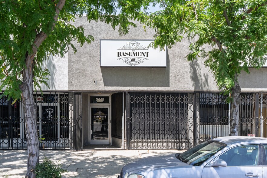 2019-2023 Chester Ave, Bakersfield, CA for lease - Interior Photo - Image 3 of 3