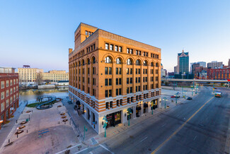 More details for 301-309 N Water St, Milwaukee, WI - Office for Lease