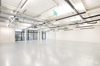 Dimes Pl, London for lease Interior Photo- Image 1 of 5