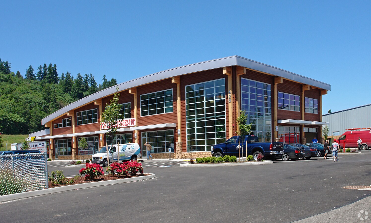 420 Ellingson Rd, Pacific, WA 98047