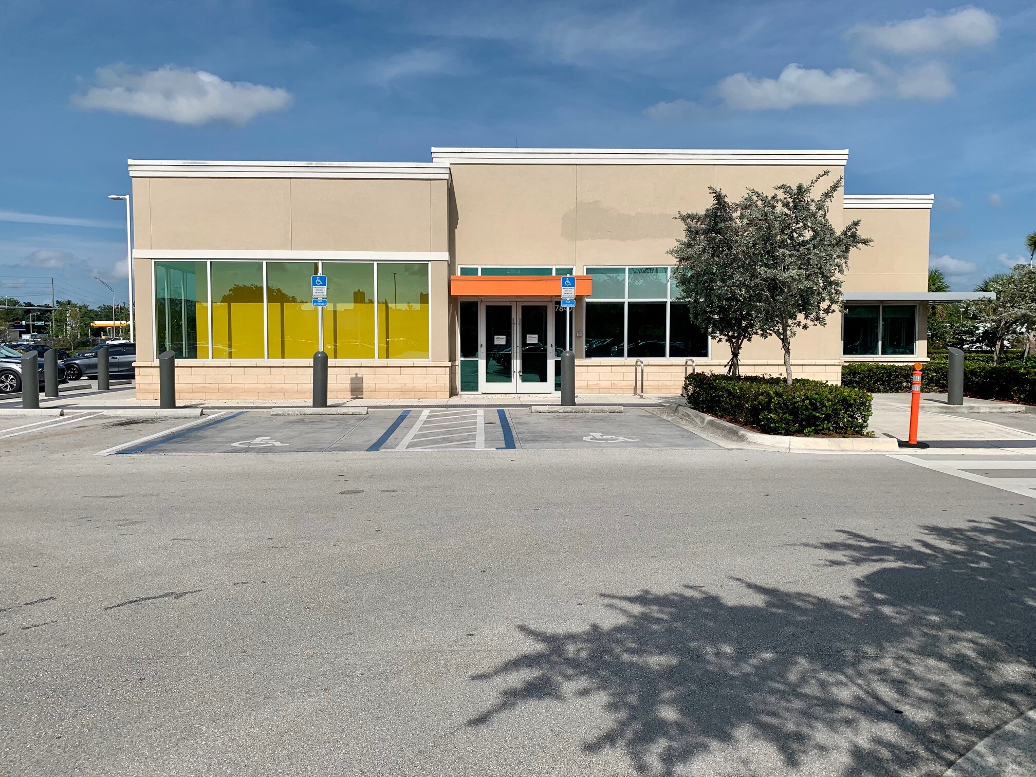 7840 SW 104th St, Miami, FL for lease Building Photo- Image 1 of 6