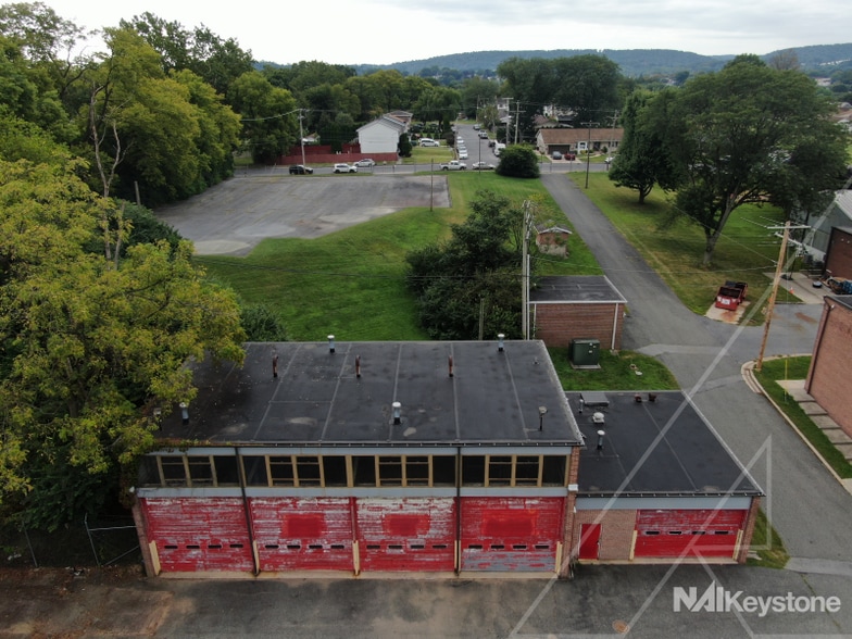 615R Kenhorst Blvd, Reading, PA for lease - Building Photo - Image 1 of 14
