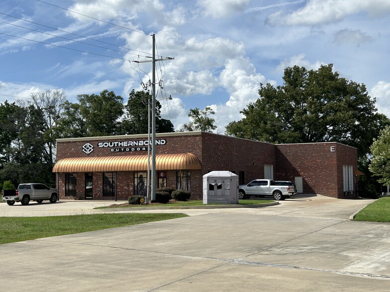 276 Nissan Pky, Canton, MS for sale - Building Photo - Image 2 of 10