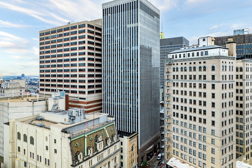 201 N Charles St, Baltimore, MD for lease - Primary Photo - Image 1 of 28