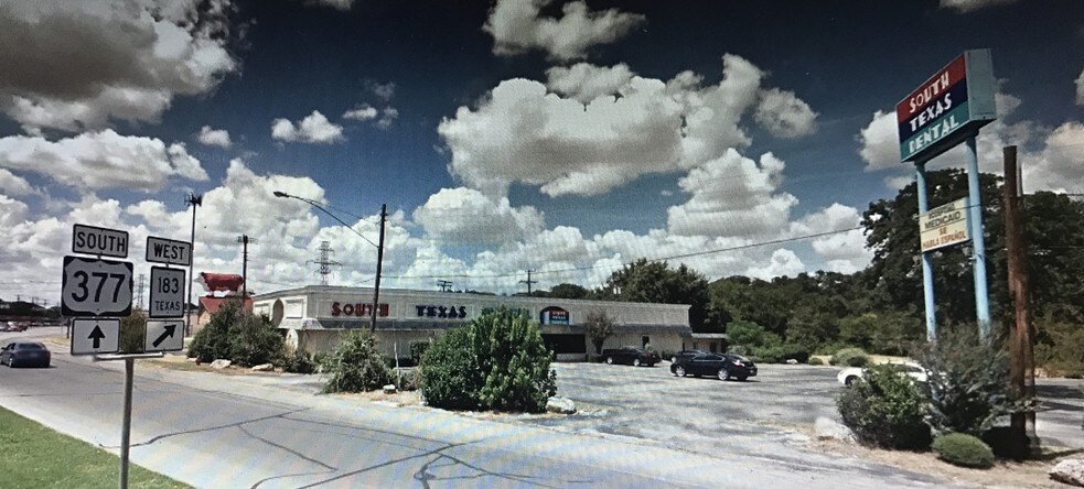 5201-5203 E Belknap St, Haltom City, TX for sale - Primary Photo - Image 1 of 1