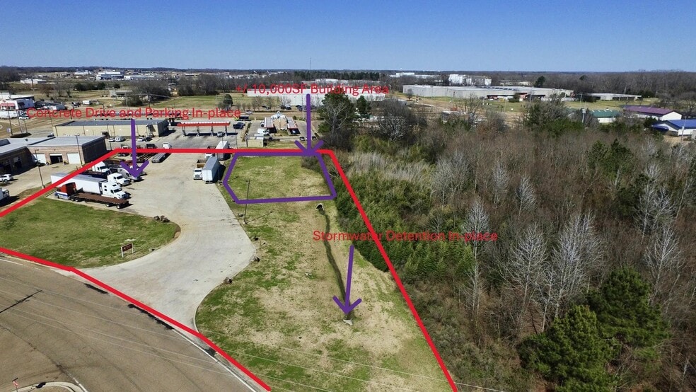 Denim Way, Madison, MS for sale - Building Photo - Image 2 of 6