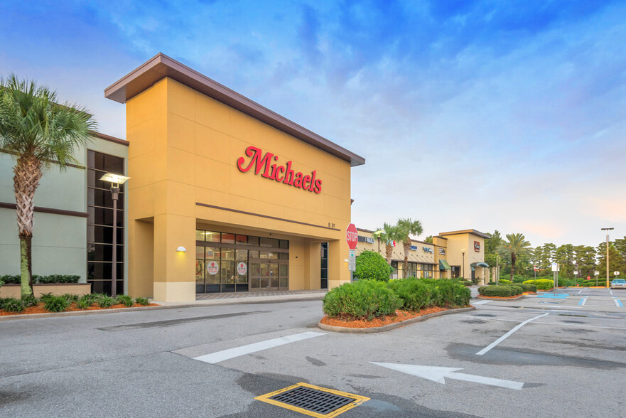 8003-8081 Turkey Lake Rd, Orlando, FL for lease - Building Photo - Image 2 of 12