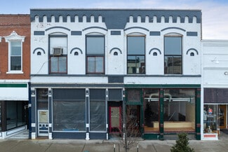 More details for 736 & 738 W Main St – Retail for Sale, Lake Geneva, WI
