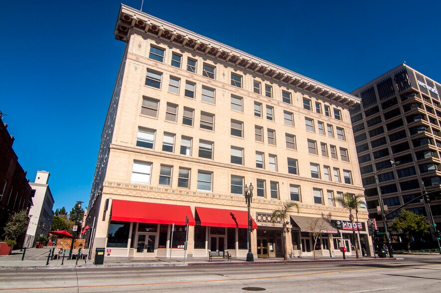 115 E. Colorado Blvd., Pasadena, CA 91105