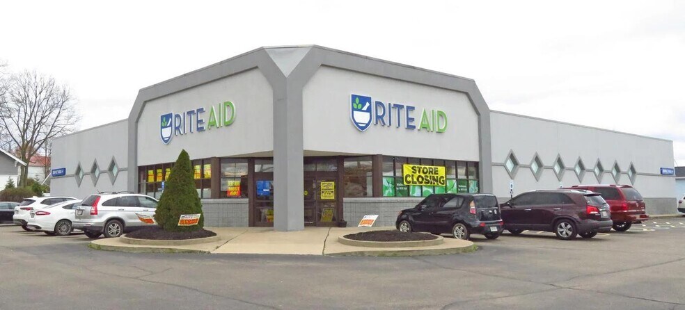 973 Washington Ave, Holland, MI for sale - Building Photo - Image 1 of 1