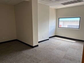 381 Huku Lii Pl, Kihei, HI for lease Interior Photo- Image 1 of 6