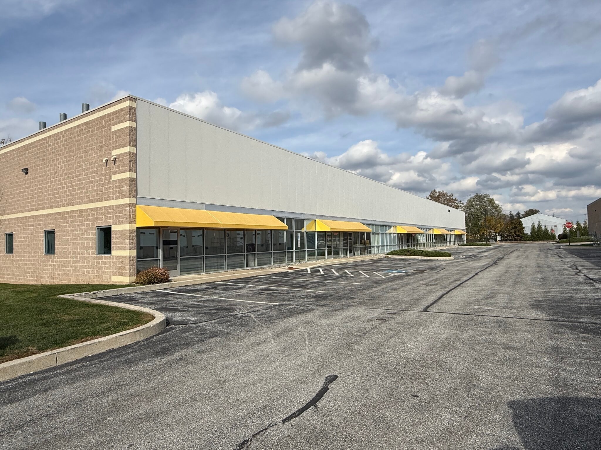 833 Lincoln Ave, West Chester, PA for sale Building Photo- Image 1 of 5