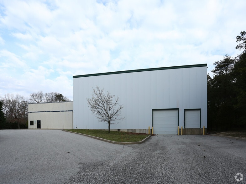 235 Edgewood Ave, West Berlin, NJ for sale - Building Photo - Image 1 of 1