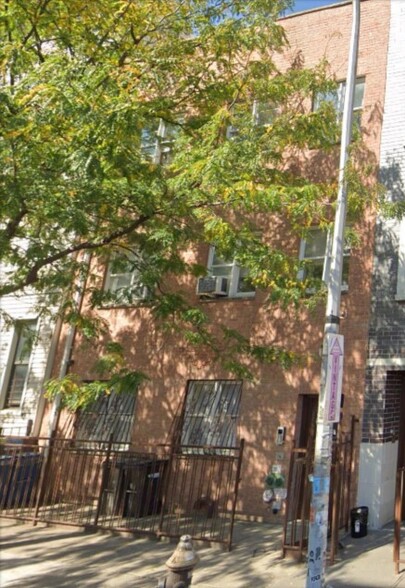 1367 Dekalb Ave, Brooklyn, NY for sale - Primary Photo - Image 2 of 9