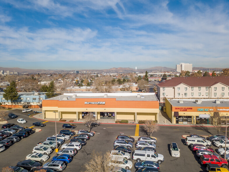 2000 Harvard Way, Reno, NV for lease - Building Photo - Image 3 of 13